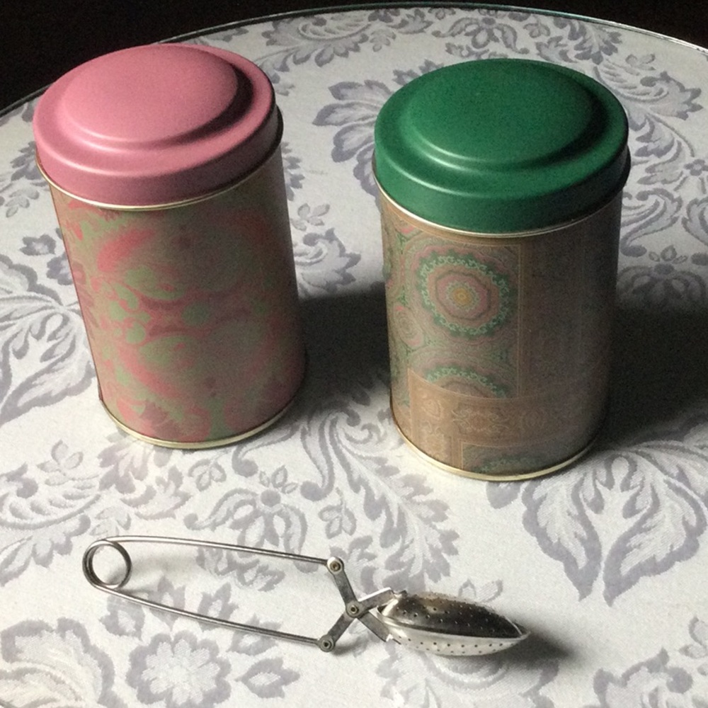 World Market Decorative Tea Tins and Infuser 🍵 🫖